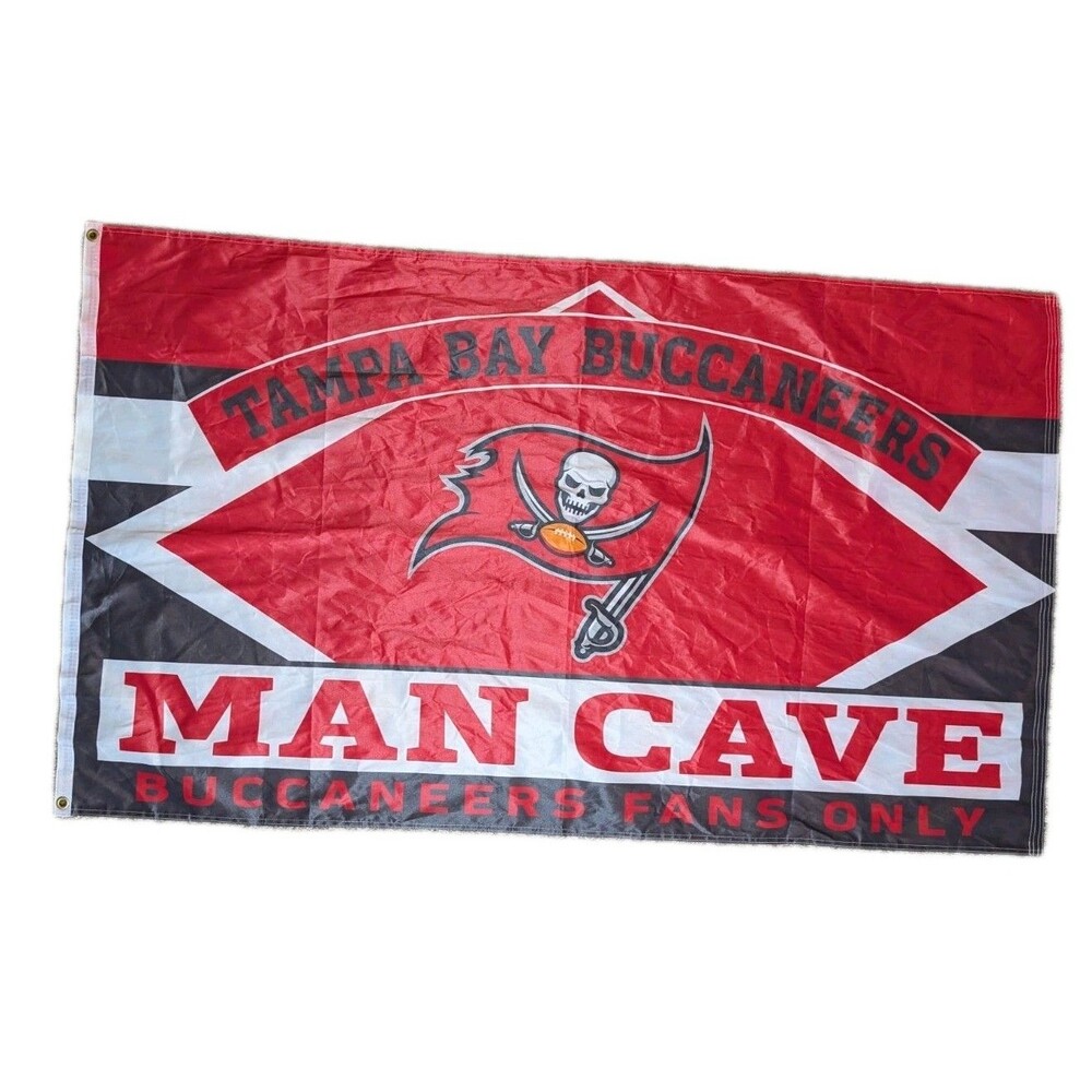 WinCraft Tampa Bay Buccaneers Man Cave 3x5 Flag NFL Licensed Made in USA EUC
